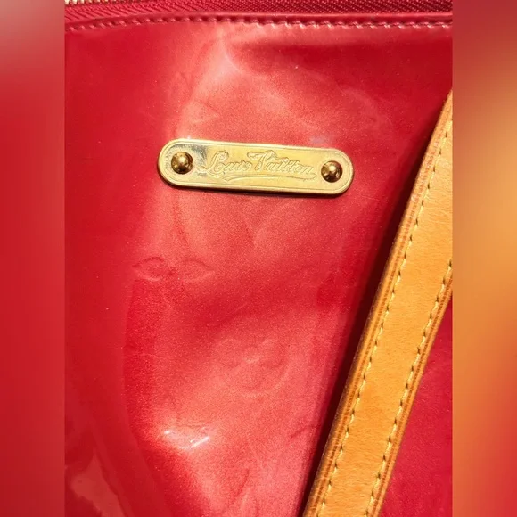 Louis Vuitton Bellevue GM Vernis